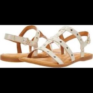Born flat sandals, barely worn. Style is Adriana.